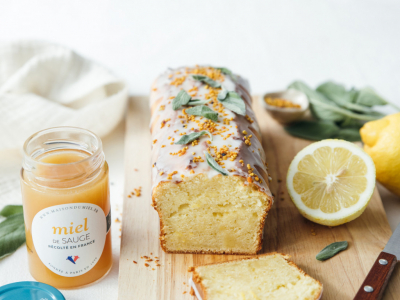 La  recette du Cake au miel de Sauge et au citron de la Maison du Miel